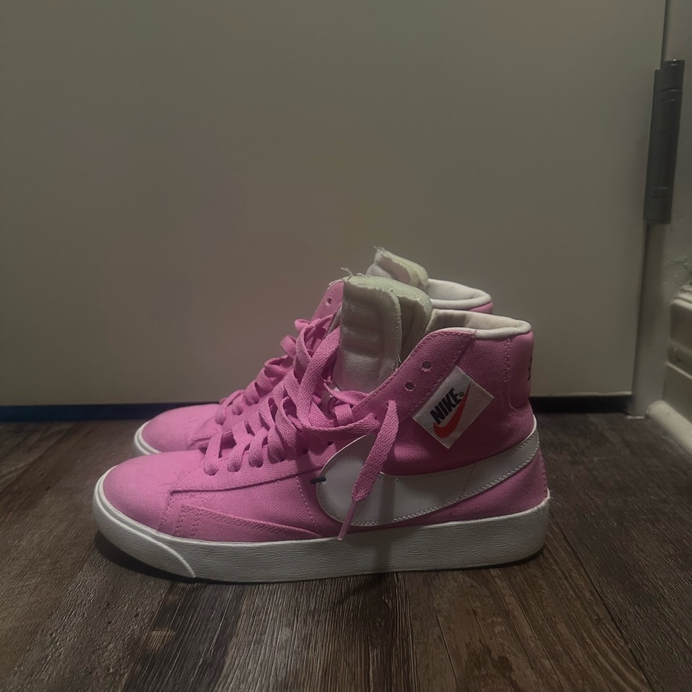 Pink Nike Blazer Mid Rebel